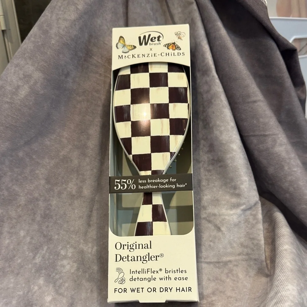 McKenzie Childs Wet Brush Original‎ Detangler -black and white